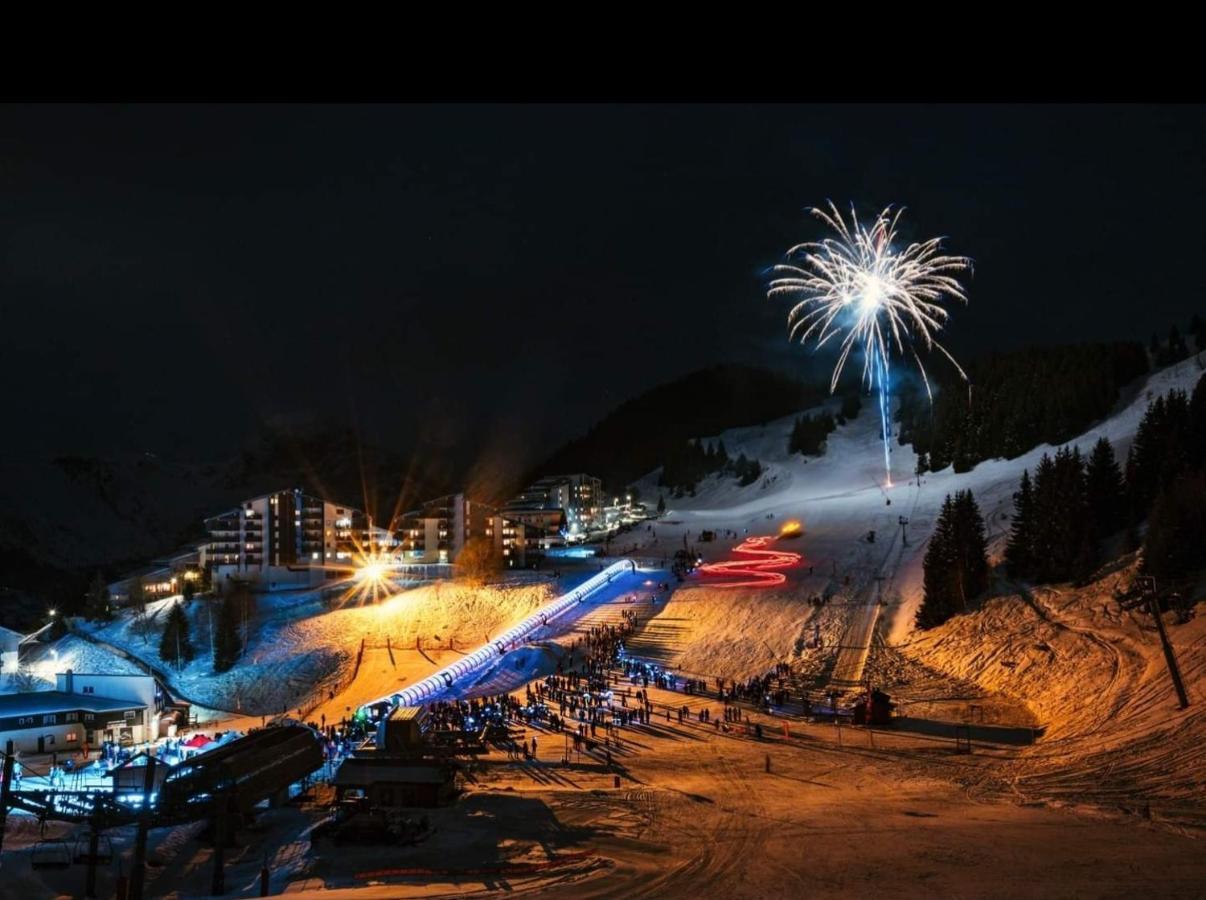 Les Iris T2 Station Alpe Huez Appartement Auris Buitenkant foto